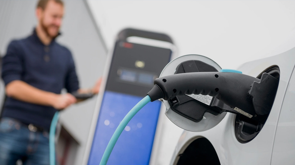 Fünf neue E-Ladesäulen in Los Llanos